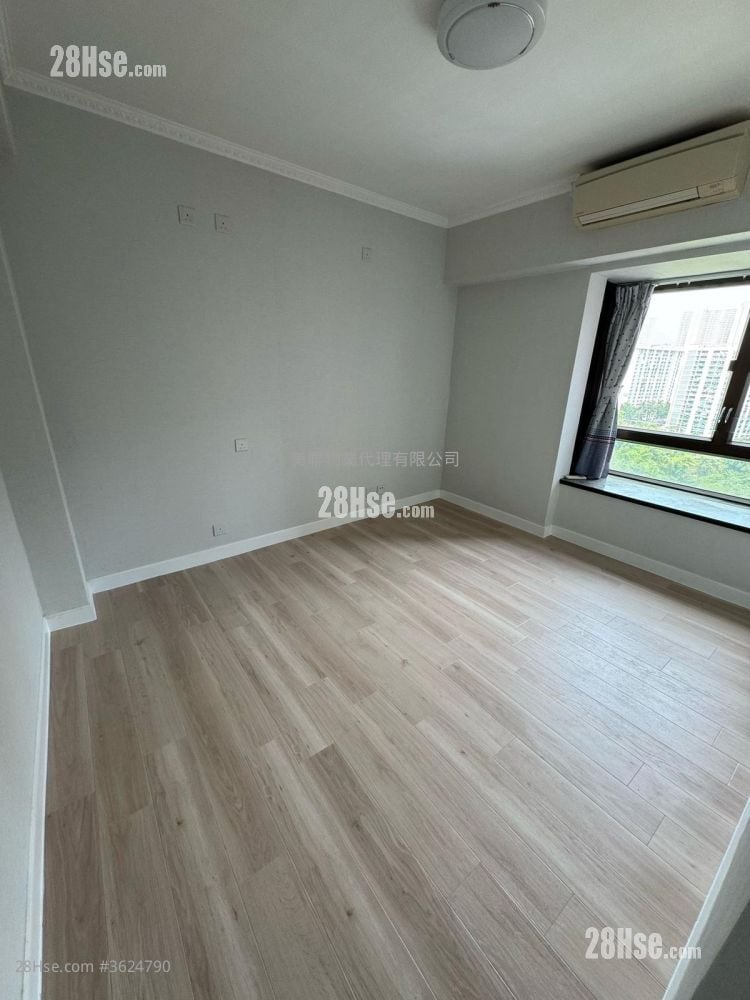 King's Park Villa Rental 3 Bedrooms , 2 Bathrooms 1,122 ft² King's Park Villa Rental 3 Bedrooms , 2 Bathrooms 1,122 ft²