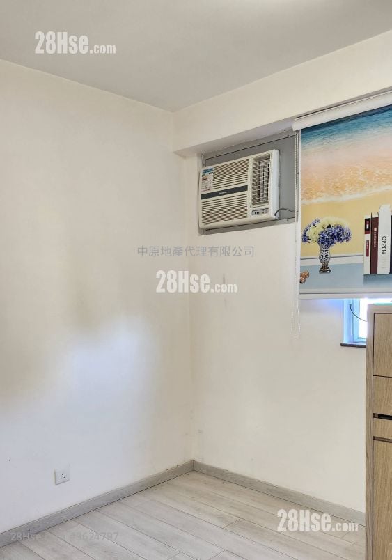 Ching Fu Court Sell 2 Bedrooms , 1 Bathroom 380 ft² Ching Fu Court Sell 2 Bedrooms , 1 Bathroom 380 ft²