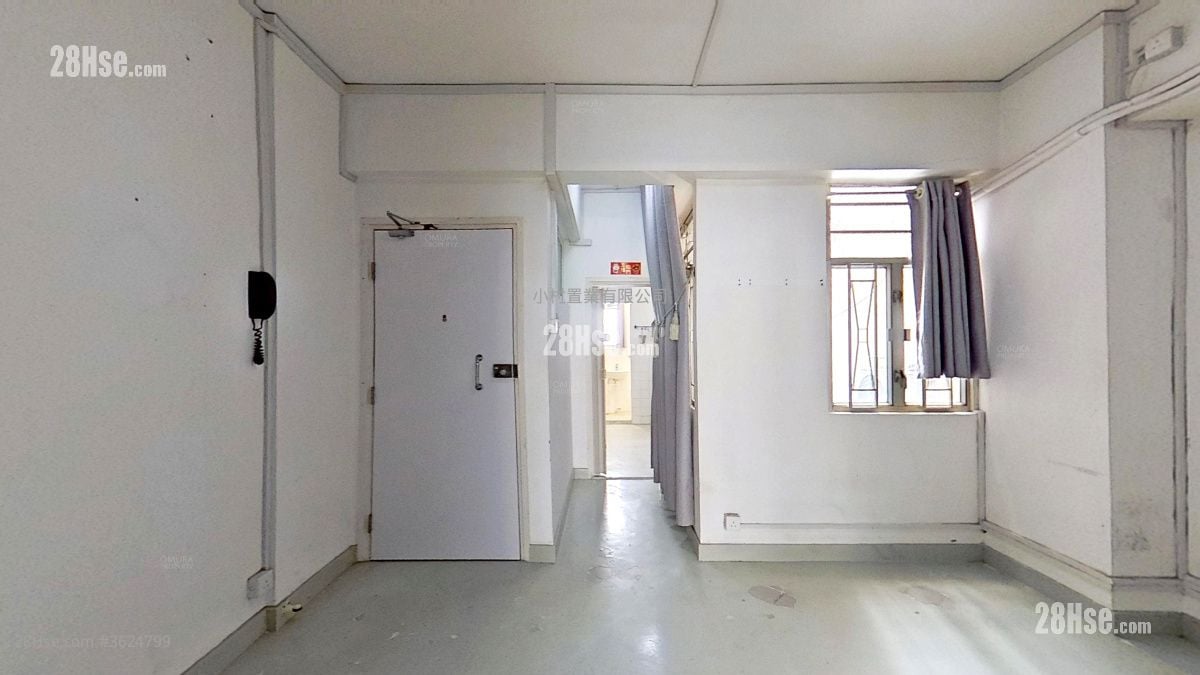 living room: 5-7 North Street Rental 2 Bedrooms , 1 Bathroom 515 ft² living room: 5-7 North Street Rental 2 Bedrooms , 1 Bathroom 515 ft²