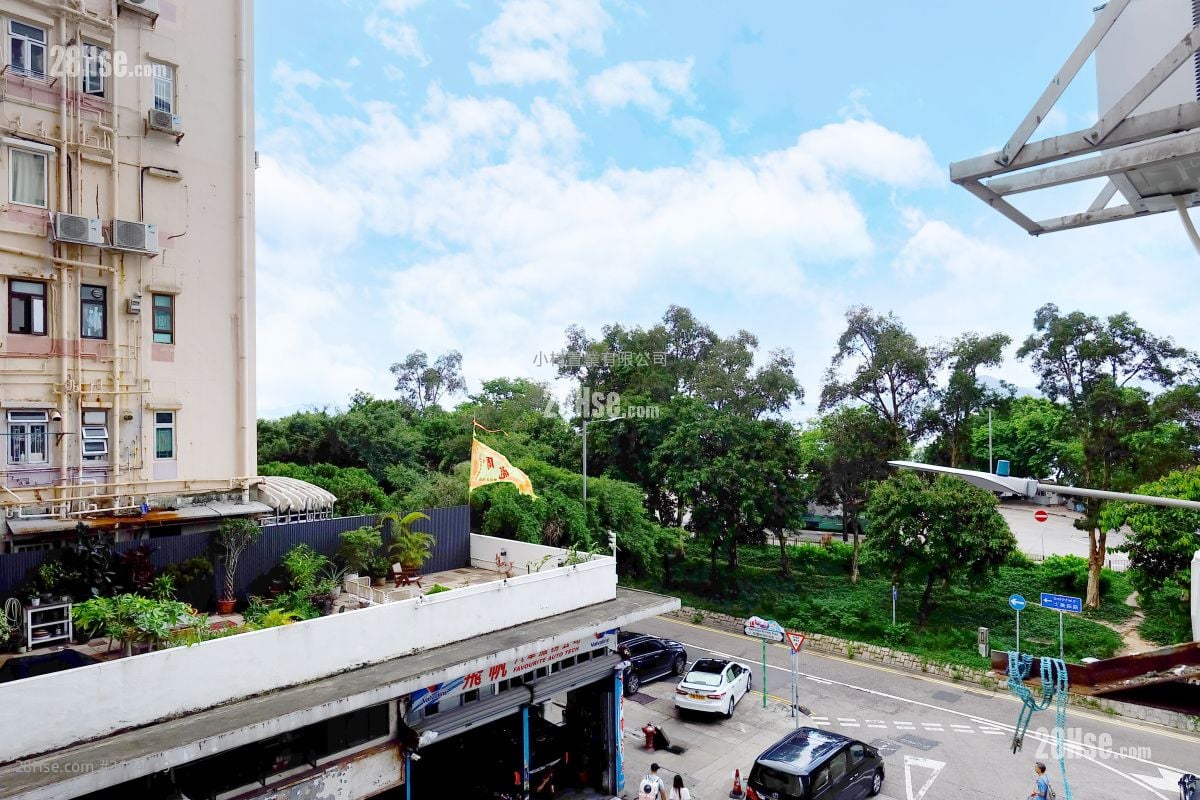 View: 5-7 North Street Rental 2 Bedrooms , 1 Bathroom 515 ft² View: 5-7 North Street Rental 2 Bedrooms , 1 Bathroom 515 ft²