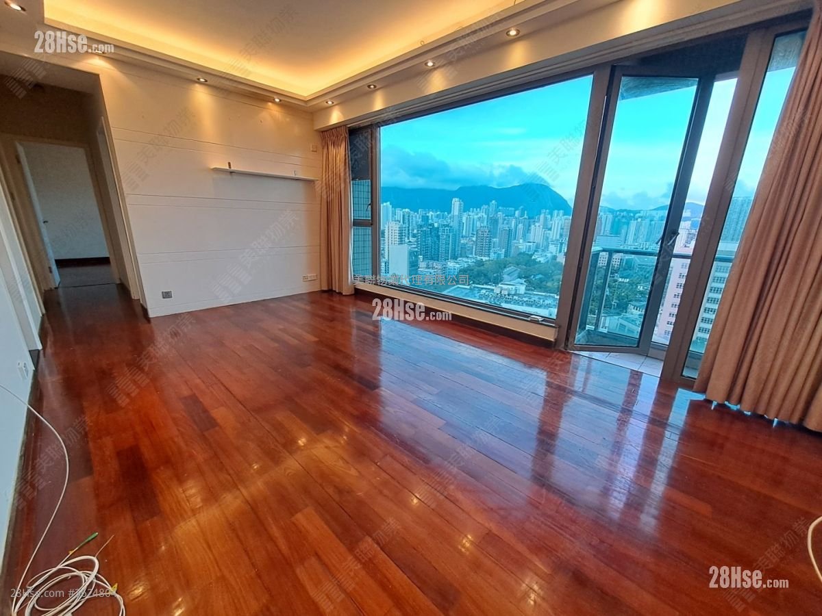 嘉多利豪園 售盤 2 房 , 2 浴室 676 平方呎 嘉多利豪園 售盤 2 房 , 2 浴室 676 平方呎