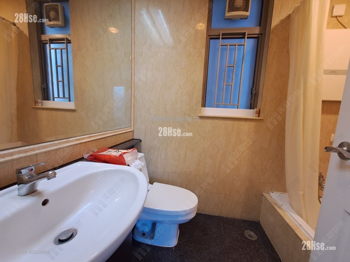 嘉多利豪園 售盤 2 房 , 2 浴室 676 平方呎 嘉多利豪園 售盤 2 房 , 2 浴室 676 平方呎