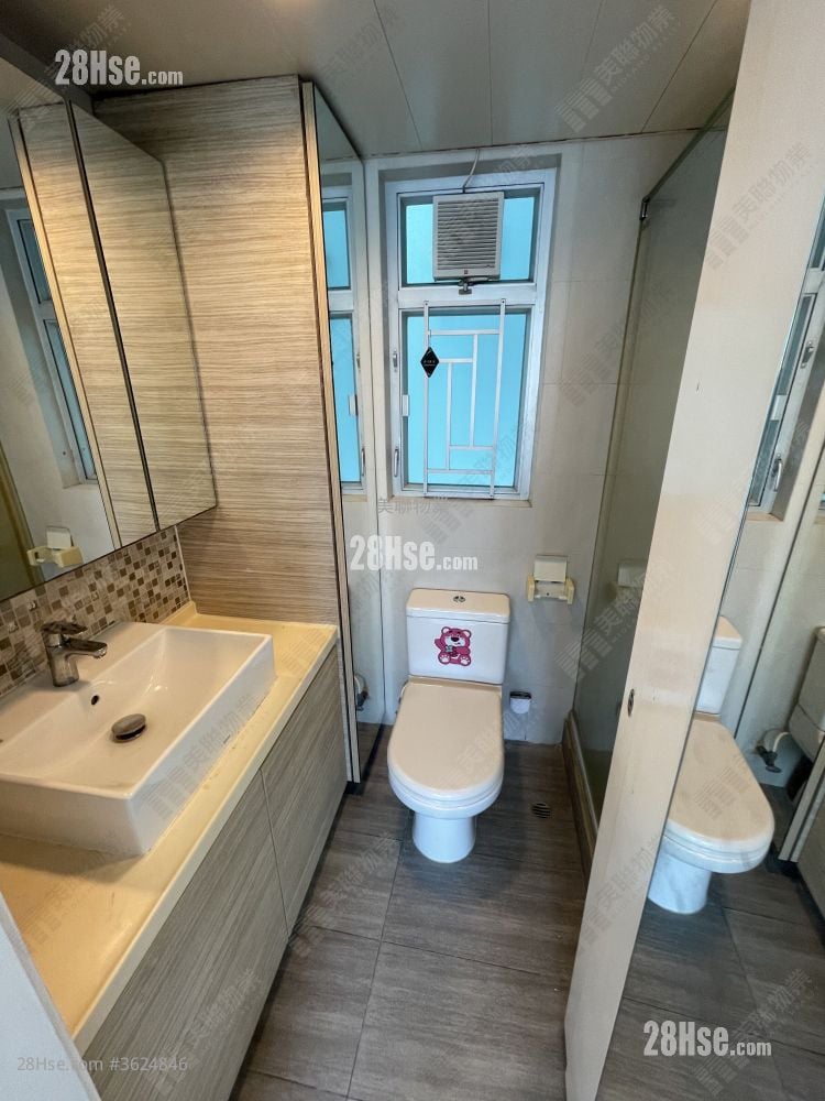 Parkland Villas Sell 3 Bedrooms 499 ft² Parkland Villas Sell 3 Bedrooms 499 ft²