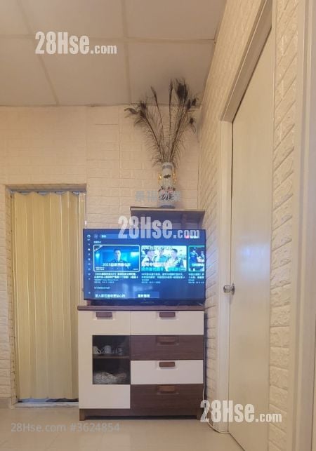 东泰大厦 租盘 2 房 , 1 浴室 341 平方尺