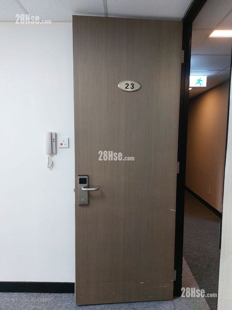 金城工業大廈 租盤 180 平方呎 金城工業大廈 租盤 180 平方呎