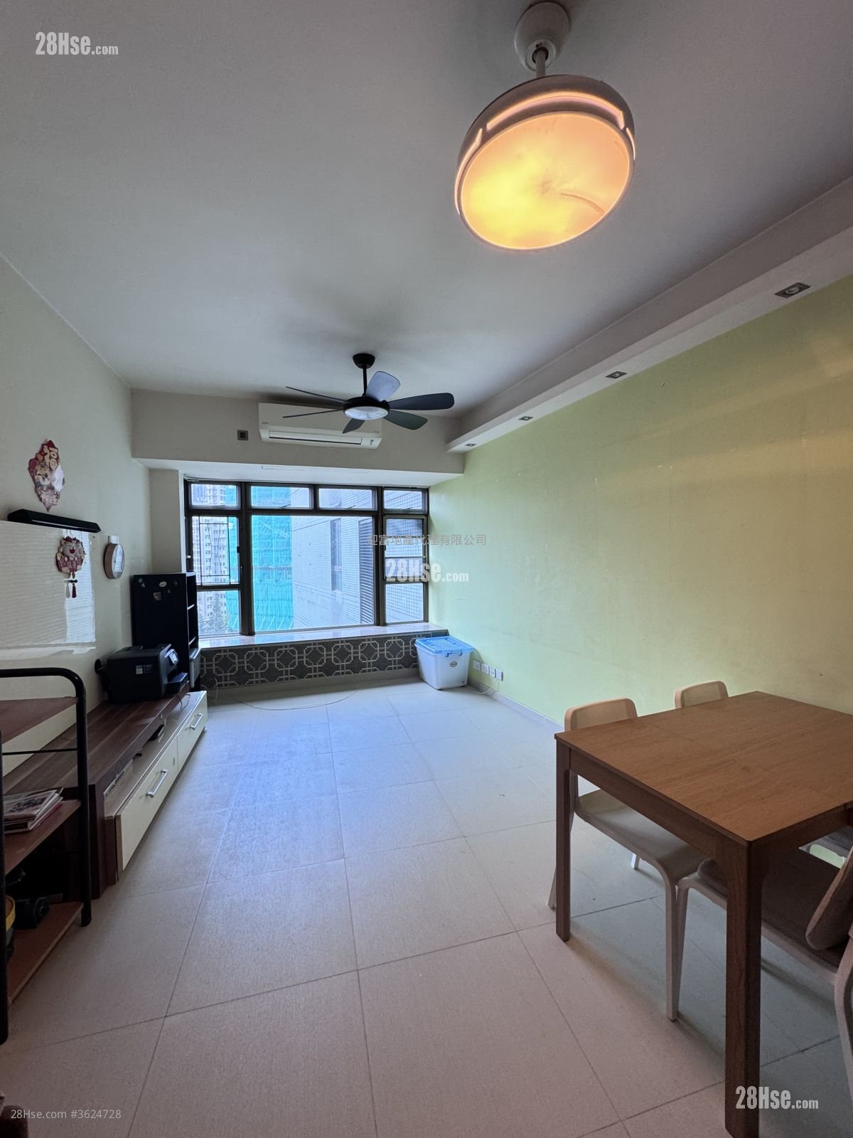 Royal Peninsula Sell 3 Bedrooms , 2 Bathrooms 713 ft² Royal Peninsula Sell 3 Bedrooms , 2 Bathrooms 713 ft²