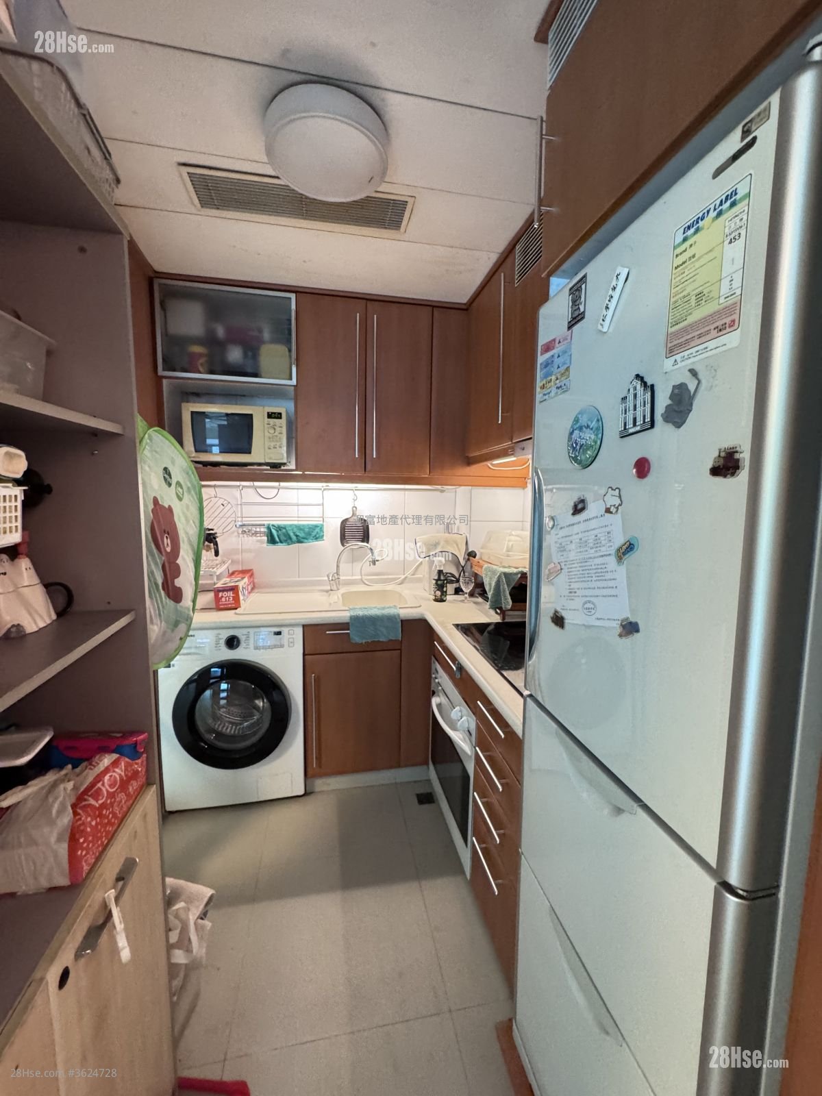 Royal Peninsula Sell 3 Bedrooms , 2 Bathrooms 713 ft² Royal Peninsula Sell 3 Bedrooms , 2 Bathrooms 713 ft²