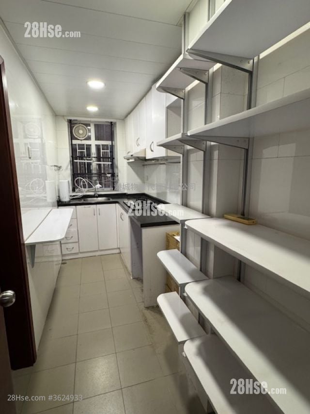 何文田街5-7號 租盤 3 房 , 2 浴室 955 平方呎 何文田街5-7號 租盤 3 房 , 2 浴室 955 平方呎