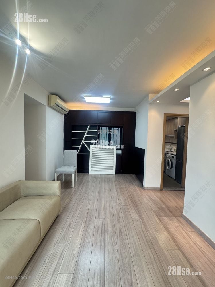 新城市广场 售盘 3 房 645 平方尺