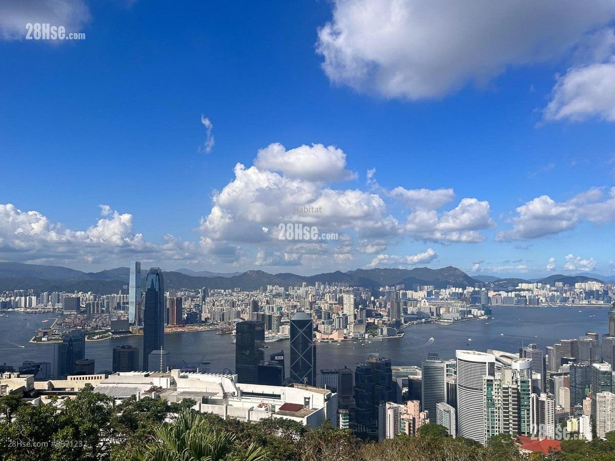 倚云山庄 售盘 4 房 , 4 浴室 2,431 平方尺 倚云山庄 售盘 4 房 , 4 浴室 2,431 平方尺