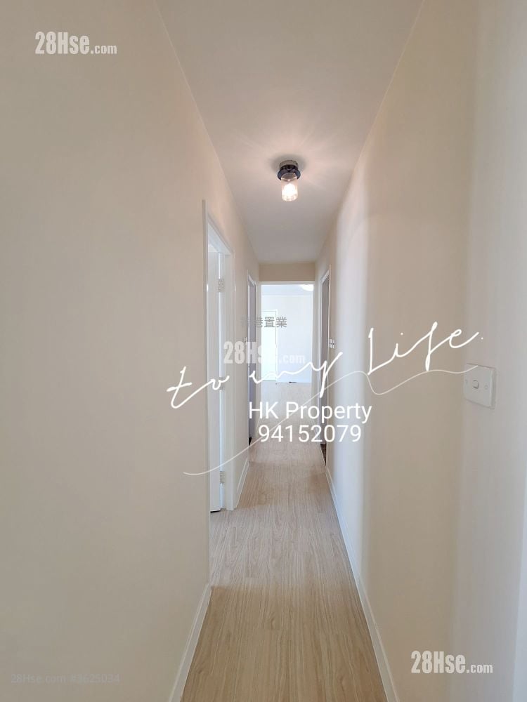 Galaxia Rental 2 Bathrooms 593 ft² Galaxia Rental 2 Bathrooms 593 ft²