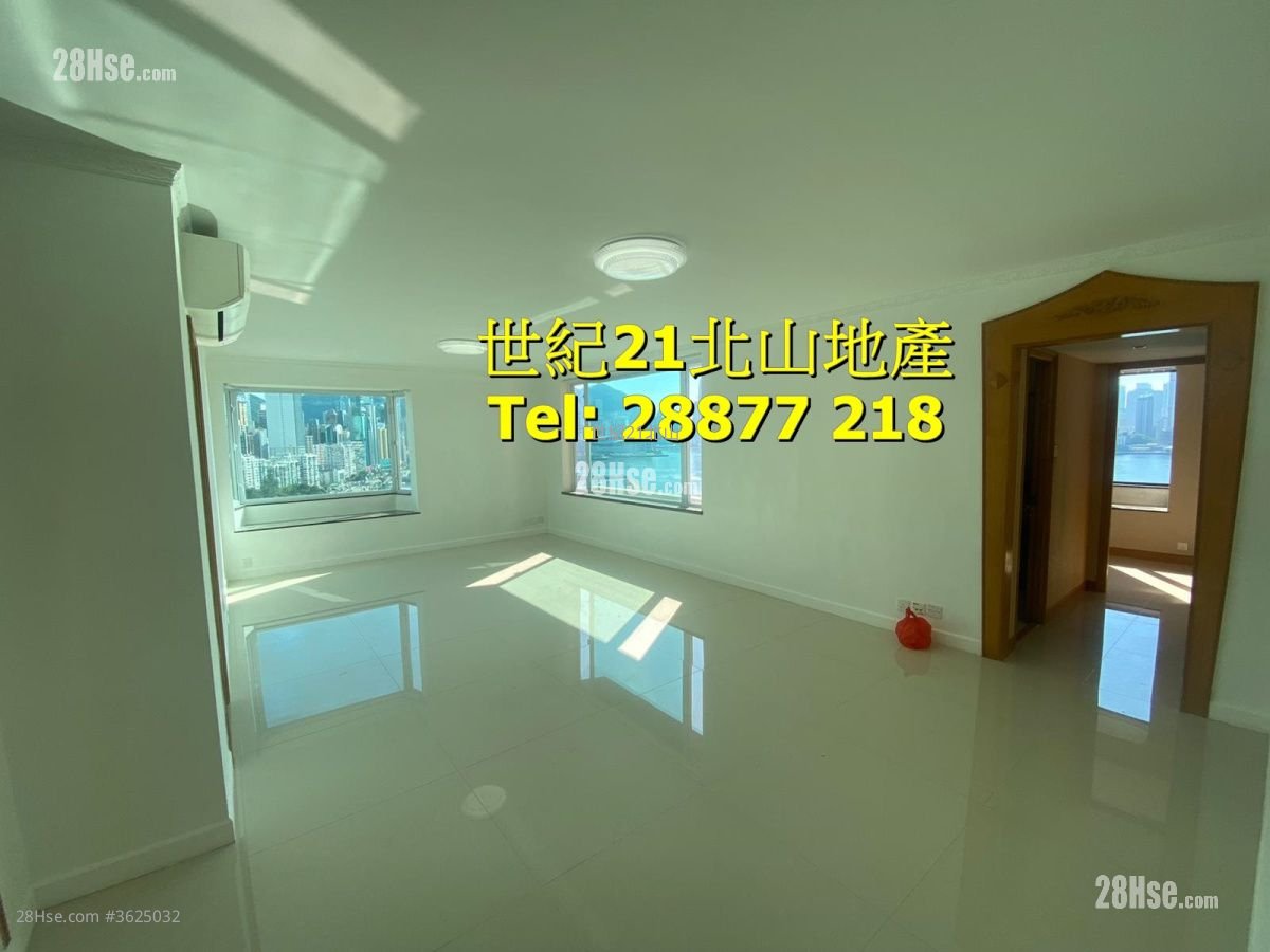 Victoria Centre Rental 3 Bedrooms , 2 Bathrooms 1,031 ft²