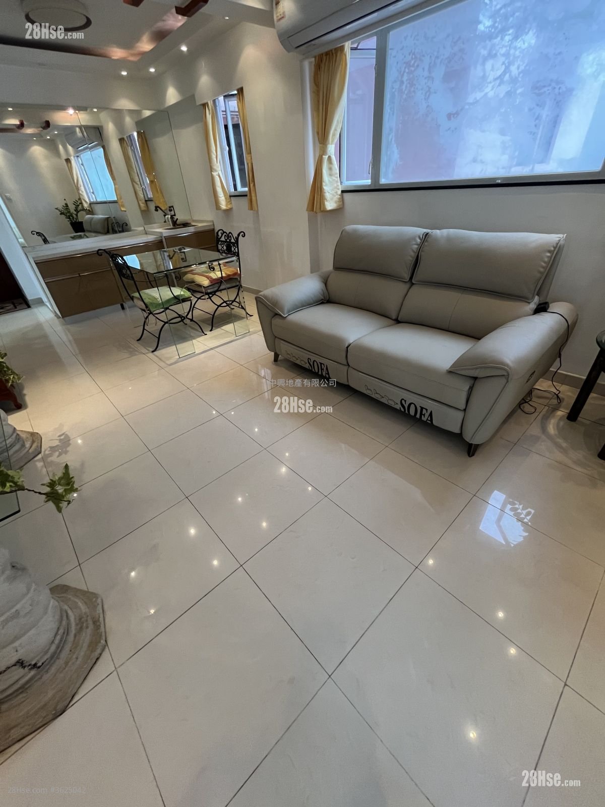 Ho On Mansion Rental 3 Bedrooms , 2 Bathrooms 720 ft² Ho On Mansion Rental 3 Bedrooms , 2 Bathrooms 720 ft²