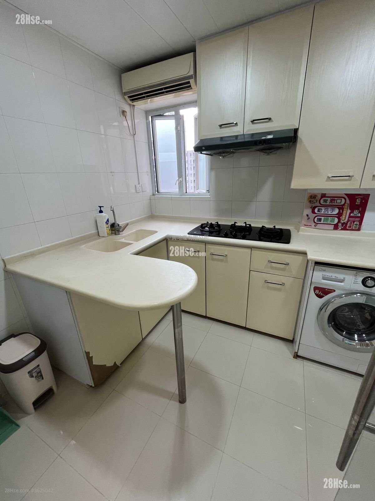 Ho On Mansion Rental 3 Bedrooms , 2 Bathrooms 720 ft² Ho On Mansion Rental 3 Bedrooms , 2 Bathrooms 720 ft²