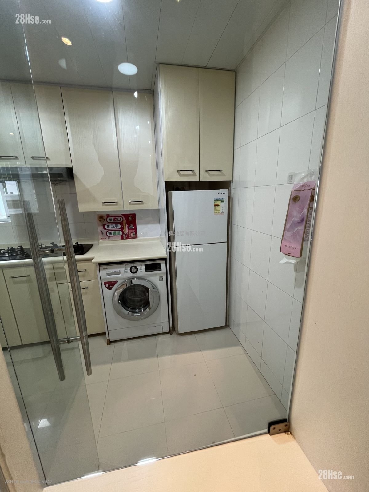 Ho On Mansion Rental 3 Bedrooms , 2 Bathrooms 720 ft² Ho On Mansion Rental 3 Bedrooms , 2 Bathrooms 720 ft²