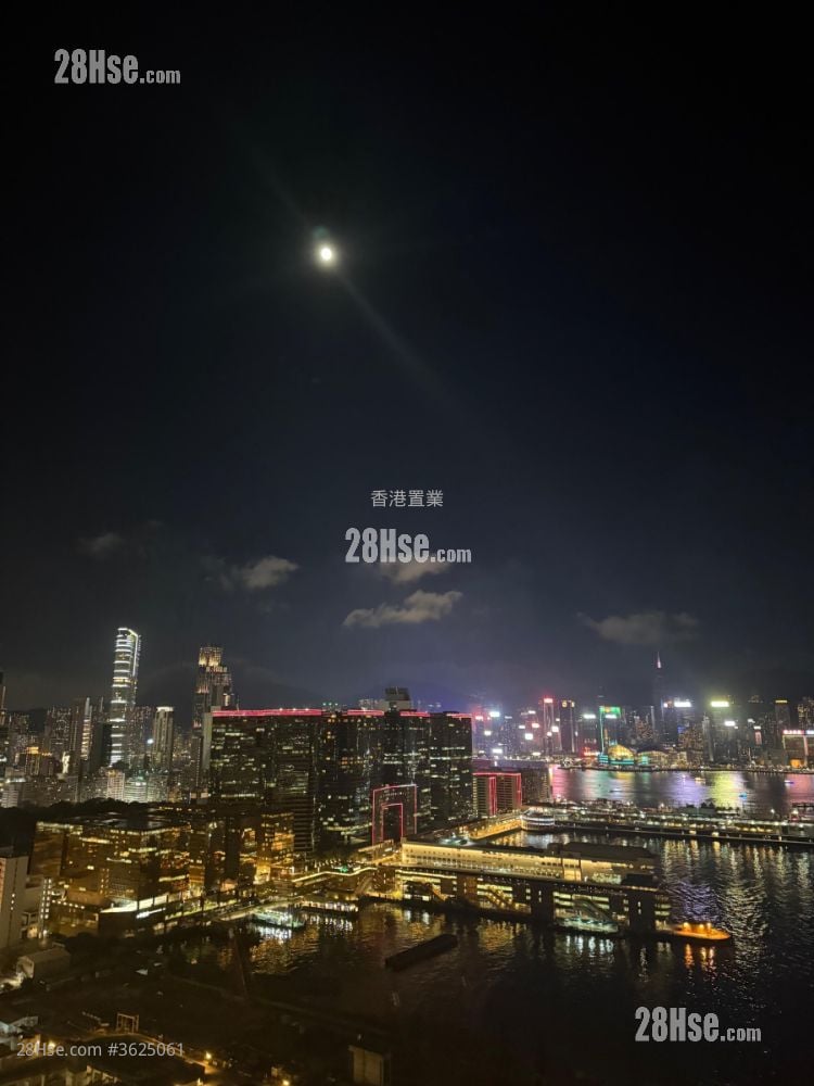 The Arch Rental 2 Bedrooms , 3 Bathrooms 969 ft² The Arch Rental 2 Bedrooms , 3 Bathrooms 969 ft²