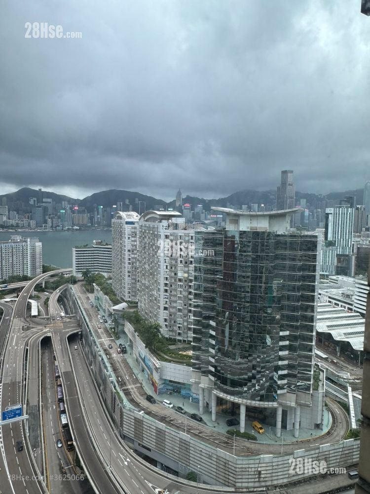 Royal Peninsula Rental 1 Bedroom , 1 Bathroom 469 ft² Royal Peninsula Rental 1 Bedroom , 1 Bathroom 469 ft²