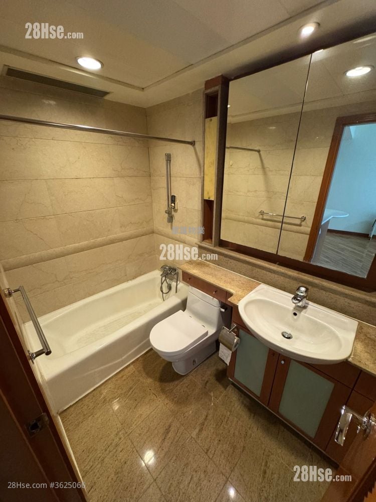 Royal Peninsula Rental 1 Bedroom , 1 Bathroom 469 ft² Royal Peninsula Rental 1 Bedroom , 1 Bathroom 469 ft²