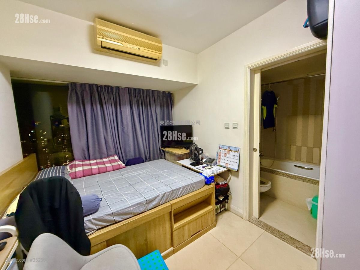 映灣園 售盤 3 房 , 2 浴室 729 平方呎 映灣園 售盤 3 房 , 2 浴室 729 平方呎