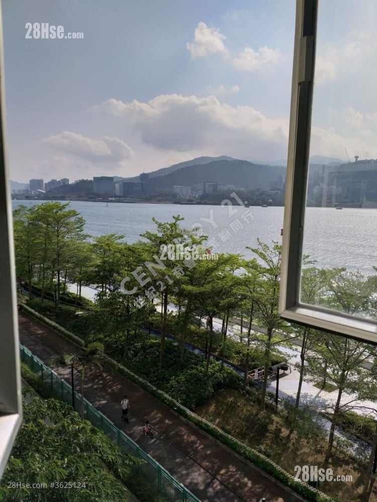 Kam Fung Court Sell 3 Bedrooms , 1 Bathroom 604 ft² Kam Fung Court Sell 3 Bedrooms , 1 Bathroom 604 ft²