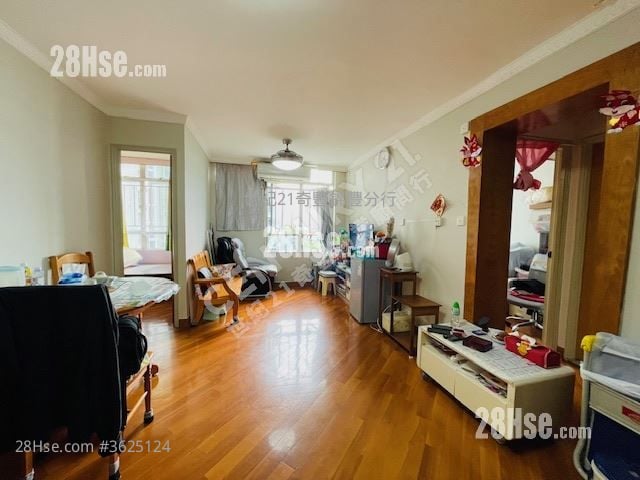 Kam Fung Court Sell 3 Bedrooms , 1 Bathroom 604 ft² Kam Fung Court Sell 3 Bedrooms , 1 Bathroom 604 ft²