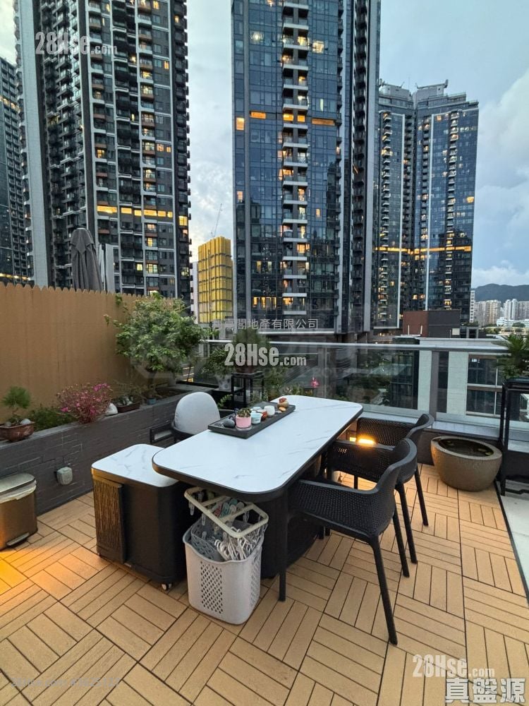 Monaco Sell 4 Bedrooms 1,543 ft² Monaco Sell 4 Bedrooms 1,543 ft²