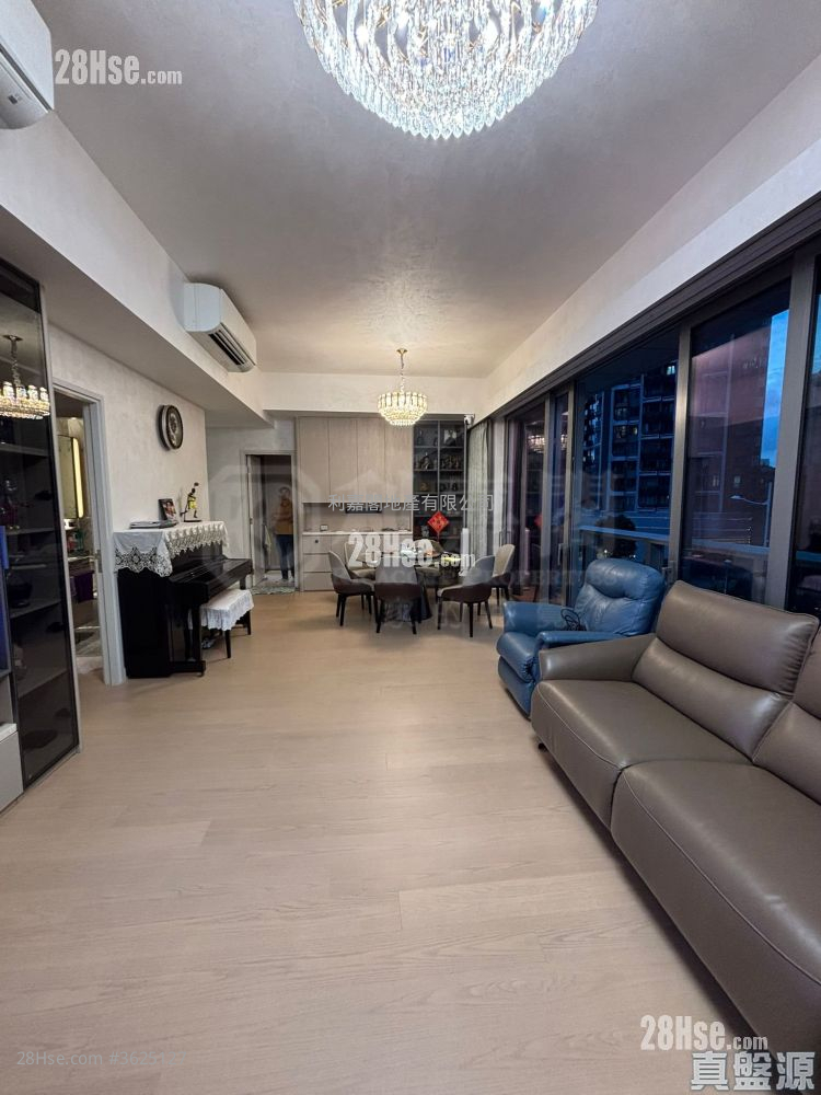 Monaco Sell 4 Bedrooms 1,543 ft² Monaco Sell 4 Bedrooms 1,543 ft²