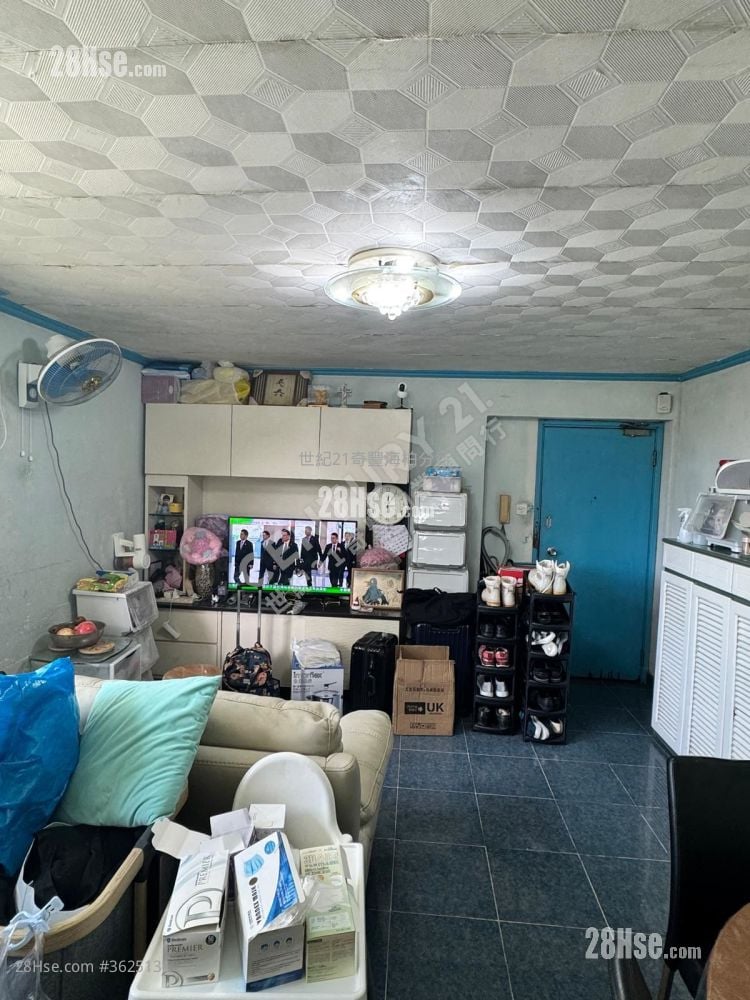 富宝花园 售盘 3 房 , 1 浴室 583 平方尺 富宝花园 售盘 3 房 , 1 浴室 583 平方尺