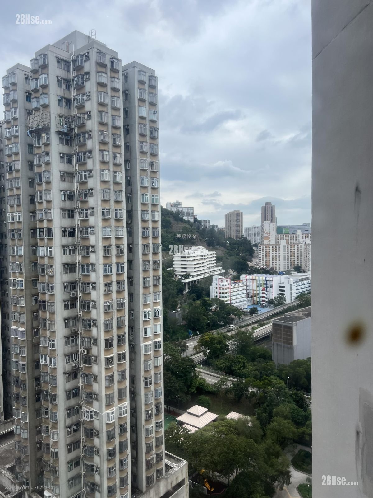 新葵芳花園 售盤 2 房 415 平方呎 新葵芳花園 售盤 2 房 415 平方呎