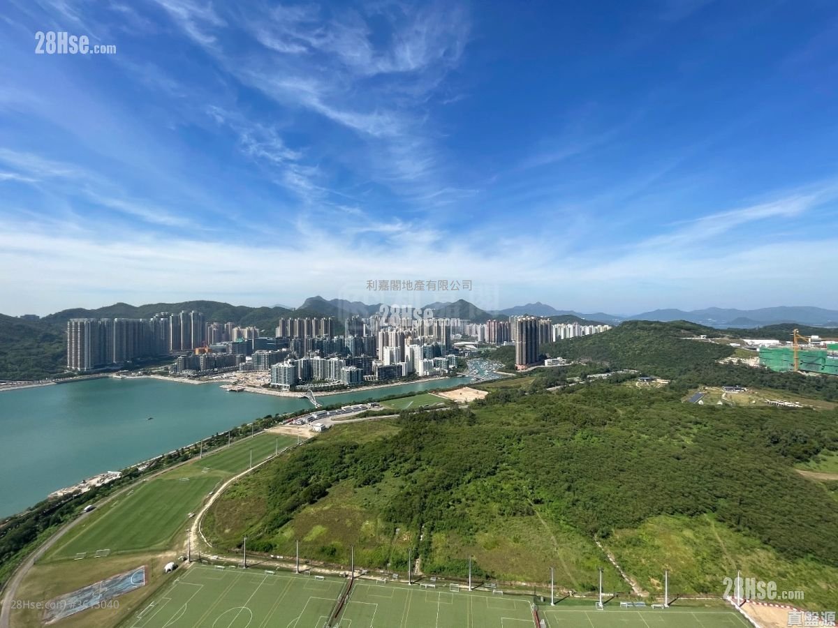 Malibu Sell 2 Bedrooms , 1 Bathroom 575 ft²