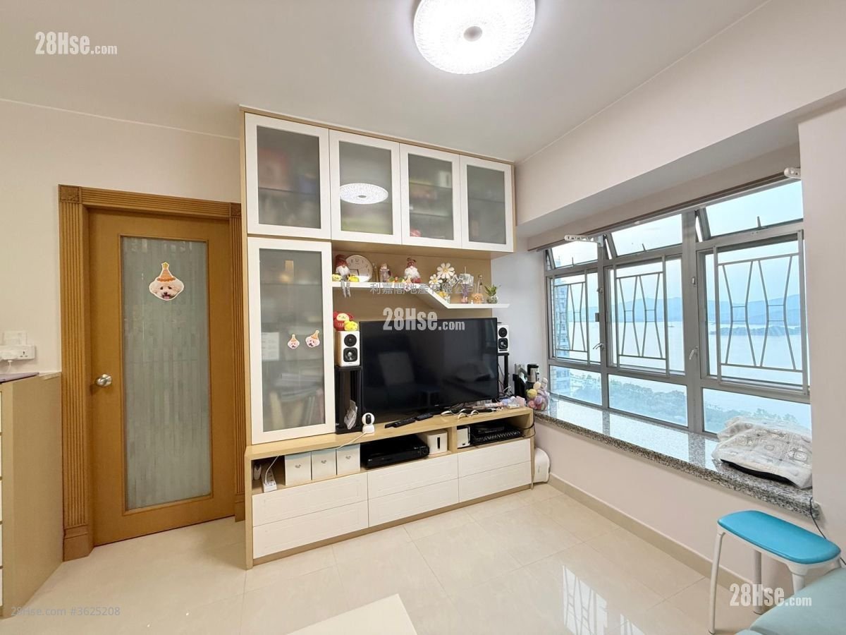 马鞍山中心 售盘 3 房 , 2 浴室 634 平方尺 马鞍山中心 售盘 3 房 , 2 浴室 634 平方尺