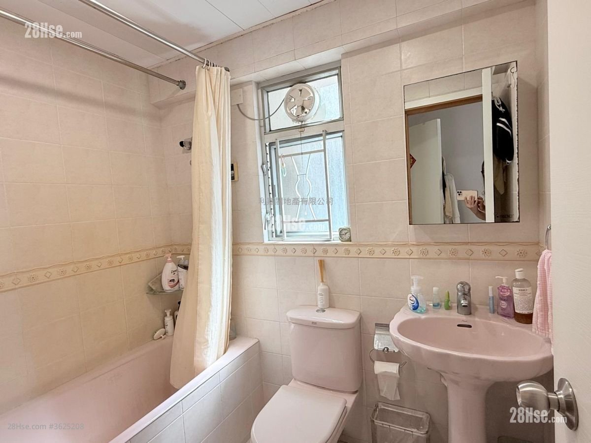 马鞍山中心 售盘 3 房 , 2 浴室 634 平方尺 马鞍山中心 售盘 3 房 , 2 浴室 634 平方尺