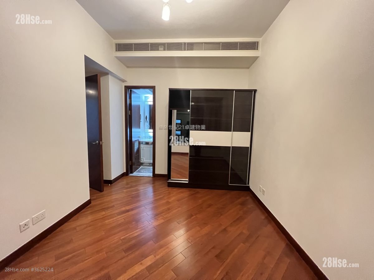 御金國峯 租盤 3 房 , 2 浴室 954 平方呎 御金國峯 租盤 3 房 , 2 浴室 954 平方呎