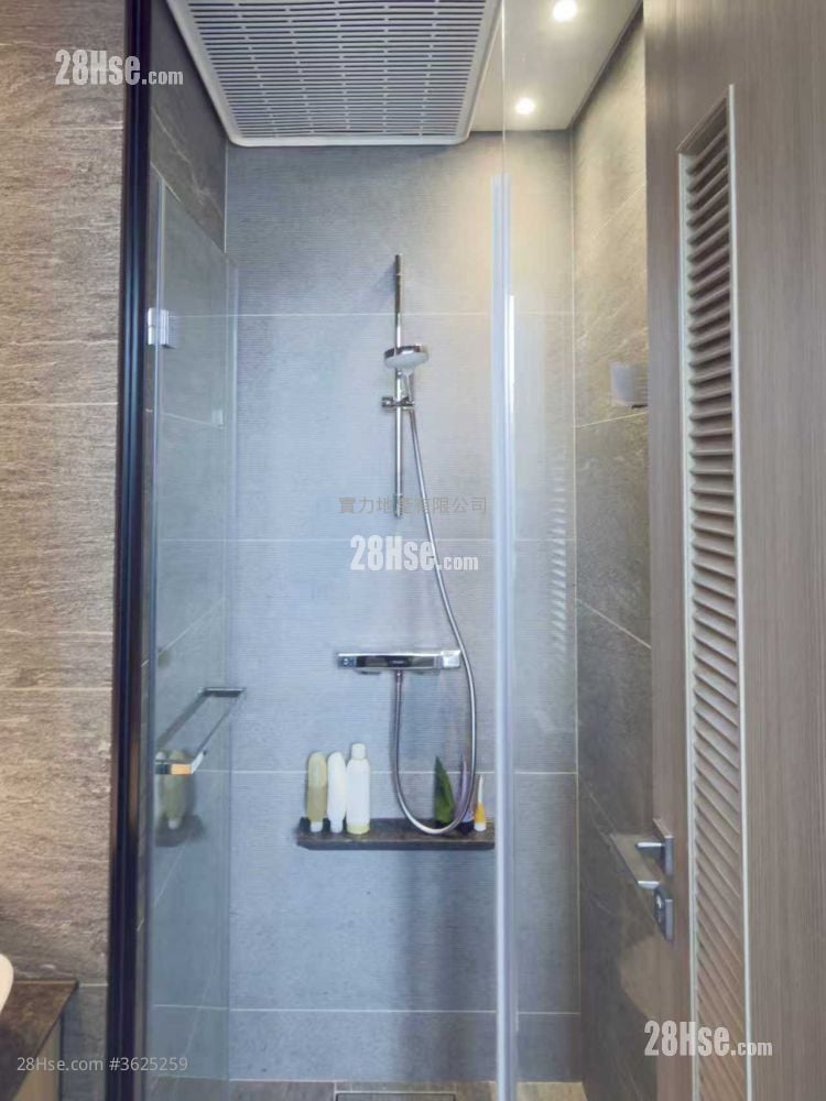 Kennedy 38 Rental 1 Bedroom , 1 Bathroom 287 ft² Kennedy 38 Rental 1 Bedroom , 1 Bathroom 287 ft²