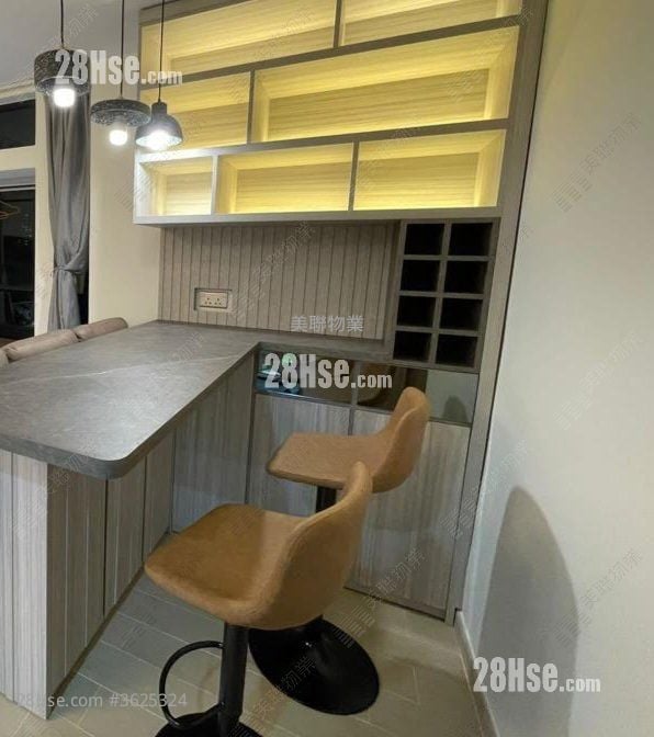 Sun Yuen Long Centre Sell 2 Bedrooms , 1 Bathroom 485 ft² Sun Yuen Long Centre Sell 2 Bedrooms , 1 Bathroom 485 ft²