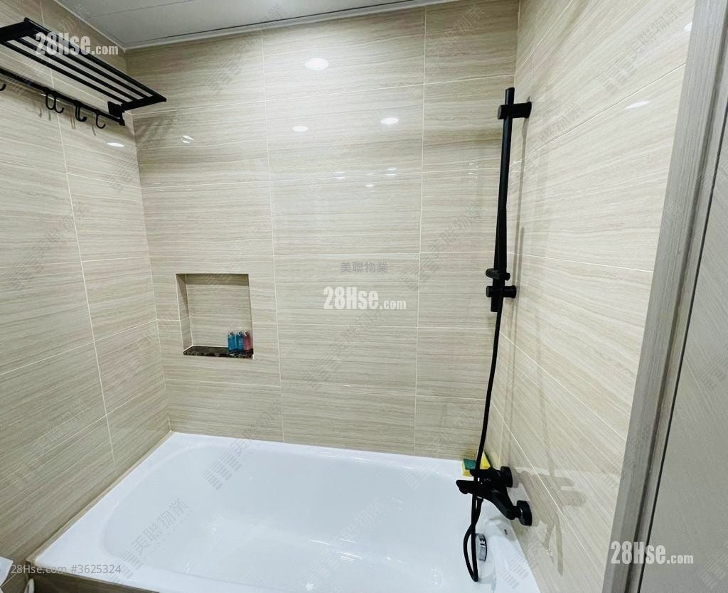 Sun Yuen Long Centre Sell 2 Bedrooms , 1 Bathroom 485 ft² Sun Yuen Long Centre Sell 2 Bedrooms , 1 Bathroom 485 ft²
