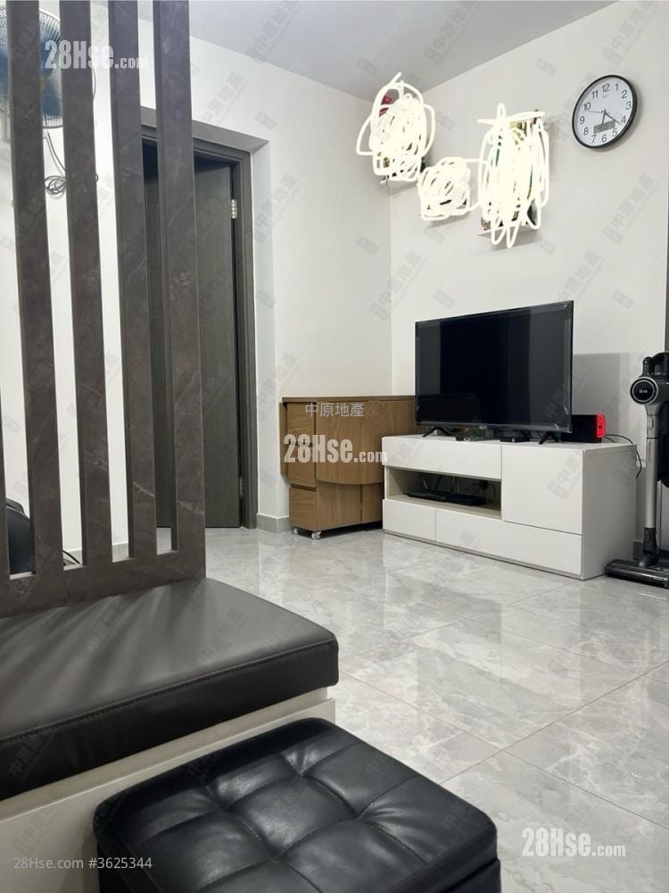 Tin Chung Court Sell 3 Bedrooms 531 ft² Tin Chung Court Sell 3 Bedrooms 531 ft²