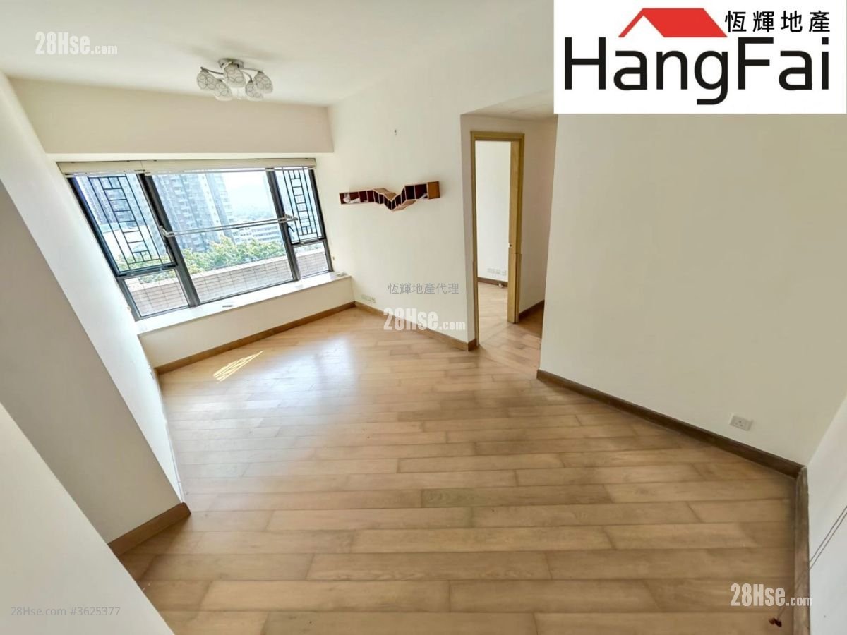 Yoho Midtown Rental 3 Bedrooms , 1 Bathroom 577 ft²