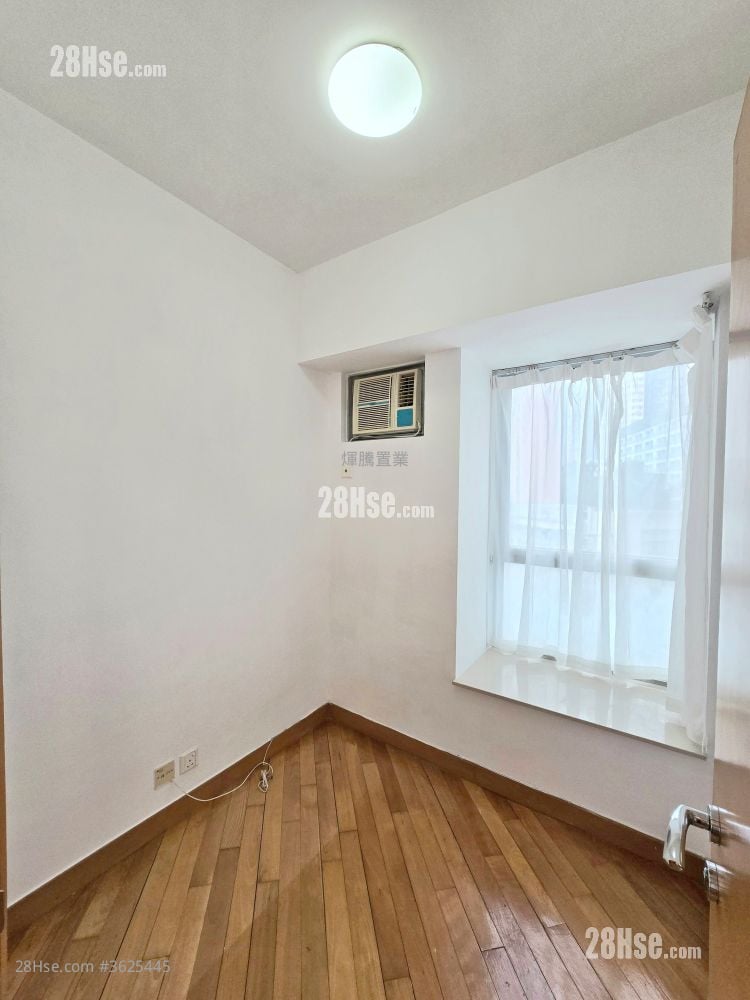 Manhattan Avenue Sell 2 Bedrooms , 1 Bathroom 415 ft² Manhattan Avenue Sell 2 Bedrooms , 1 Bathroom 415 ft²