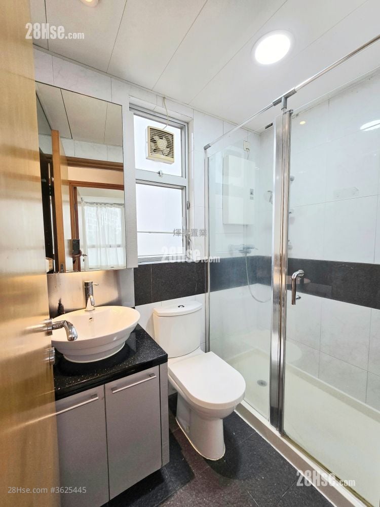 Manhattan Avenue Sell 2 Bedrooms , 1 Bathroom 415 ft² Manhattan Avenue Sell 2 Bedrooms , 1 Bathroom 415 ft²