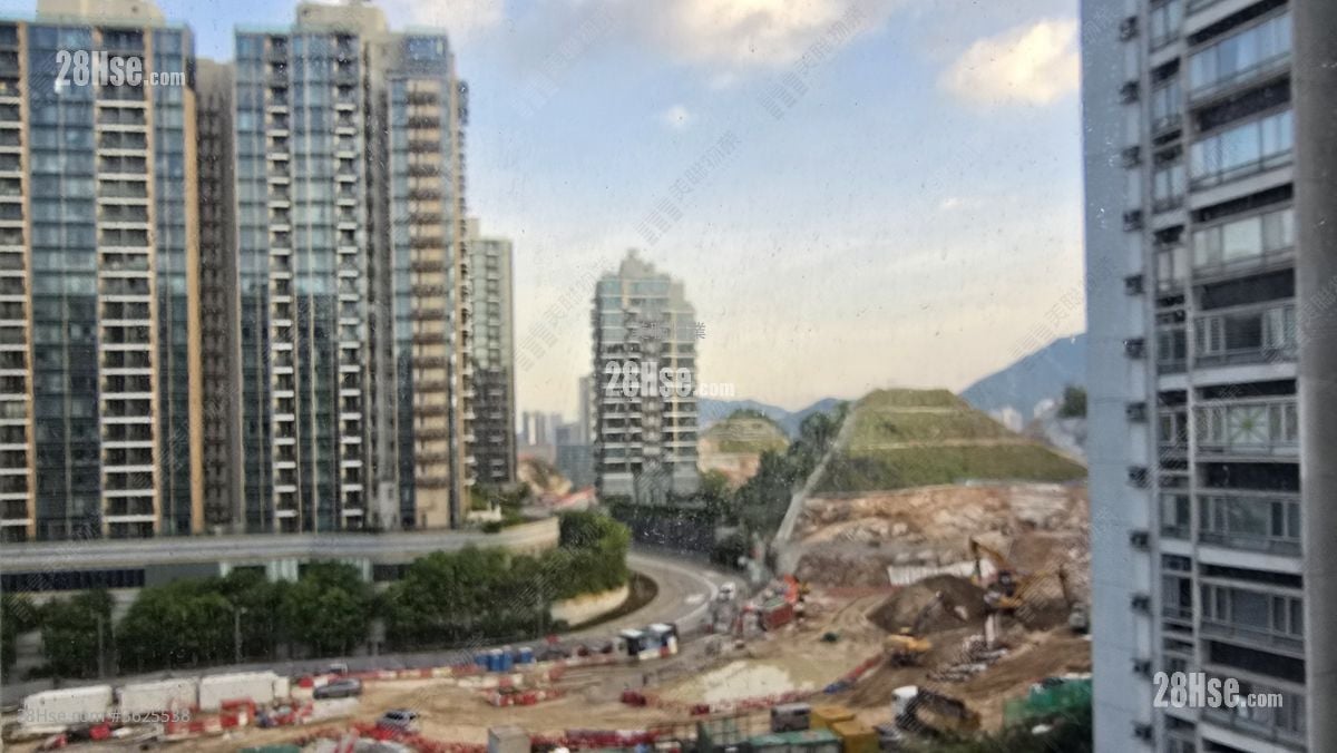 Laguna City Sell 3 Bedrooms , 2 Bathrooms 748 ft² Laguna City Sell 3 Bedrooms , 2 Bathrooms 748 ft²