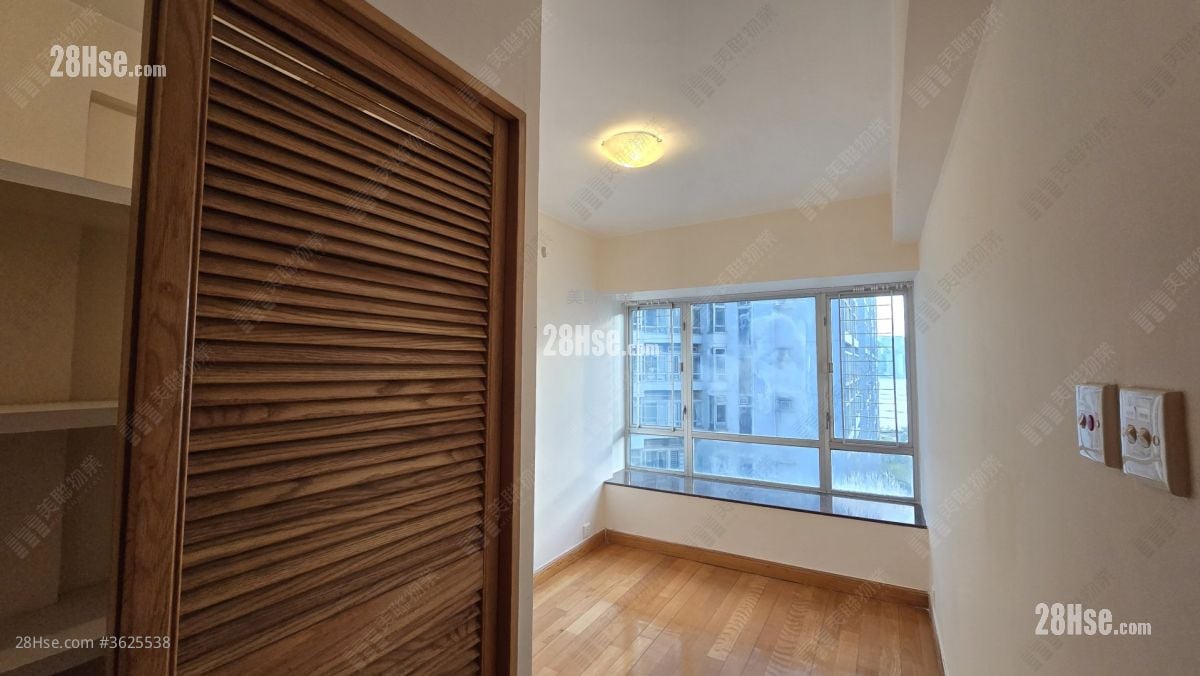 Laguna City Sell 3 Bedrooms , 2 Bathrooms 748 ft² Laguna City Sell 3 Bedrooms , 2 Bathrooms 748 ft²