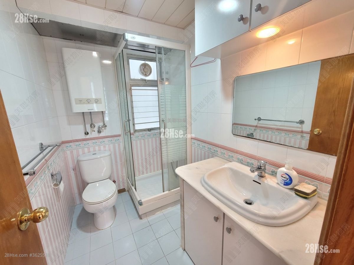 Laguna City Sell 3 Bedrooms , 2 Bathrooms 748 ft² Laguna City Sell 3 Bedrooms , 2 Bathrooms 748 ft²