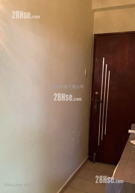 安和园 租盘 244 平方尺