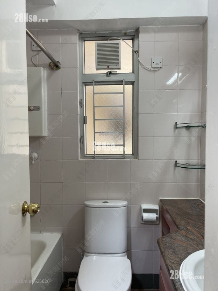 悦庭轩 售盘 2 房 454 平方尺 悦庭轩 售盘 2 房 454 平方尺