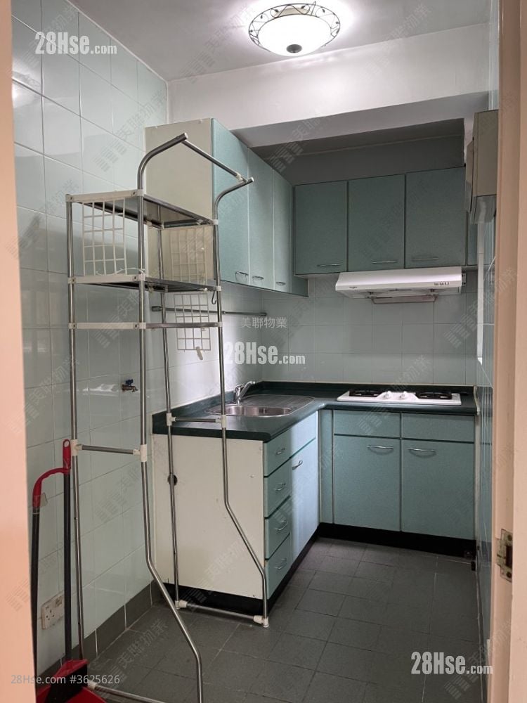 悦庭轩 售盘 2 房 454 平方尺 悦庭轩 售盘 2 房 454 平方尺