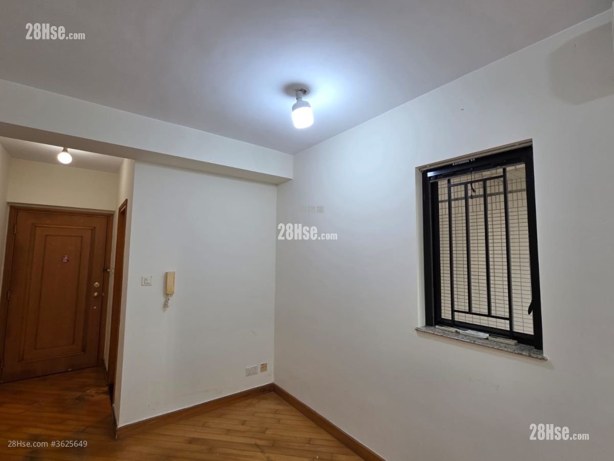 珀丽湾 售盘 2 房 , 2 浴室 531 平方尺 珀丽湾 售盘 2 房 , 2 浴室 531 平方尺