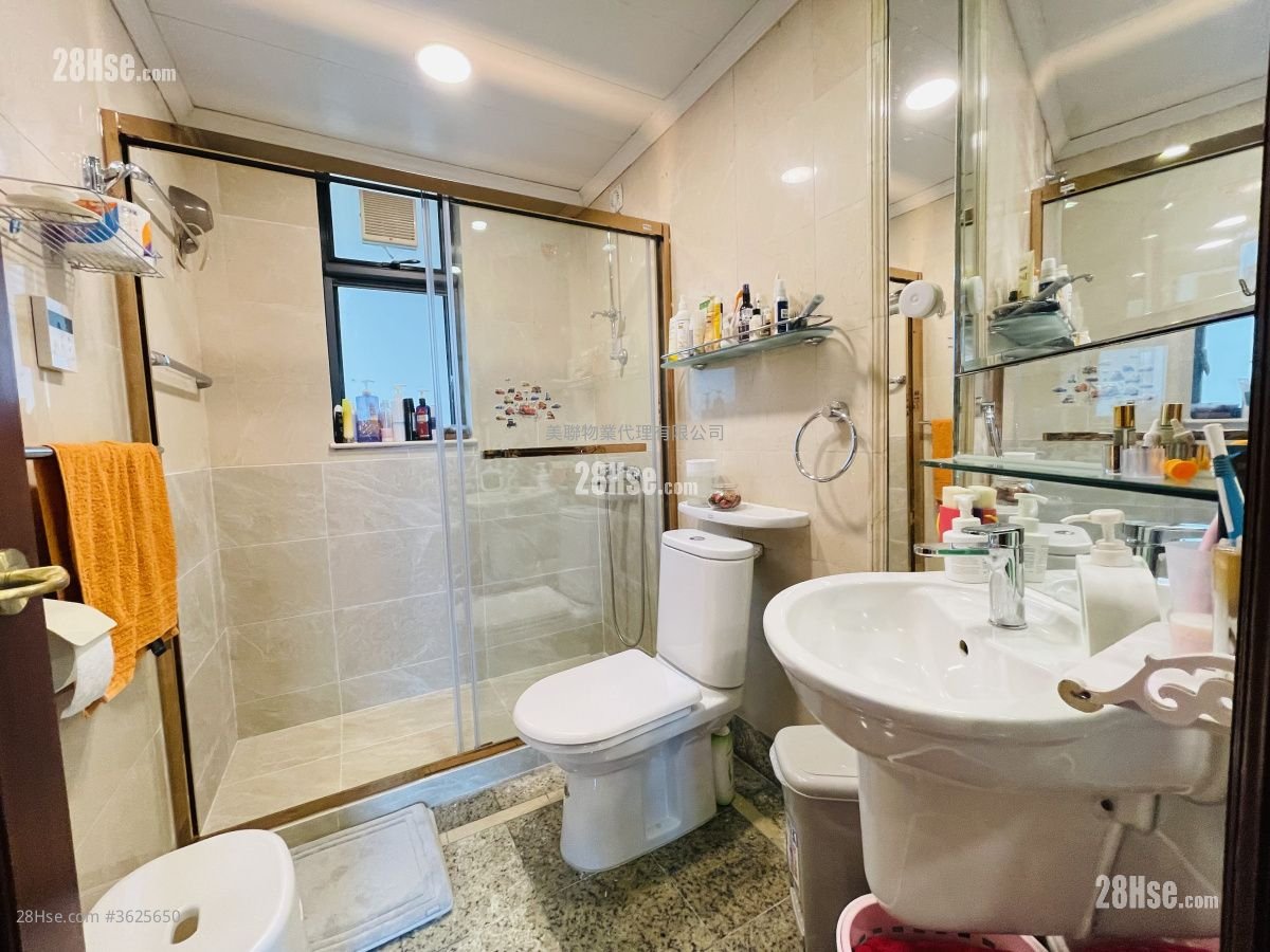 Constellation Cove Sell 3 Bedrooms , 3 Bathrooms 1,089 ft² Constellation Cove Sell 3 Bedrooms , 3 Bathrooms 1,089 ft²