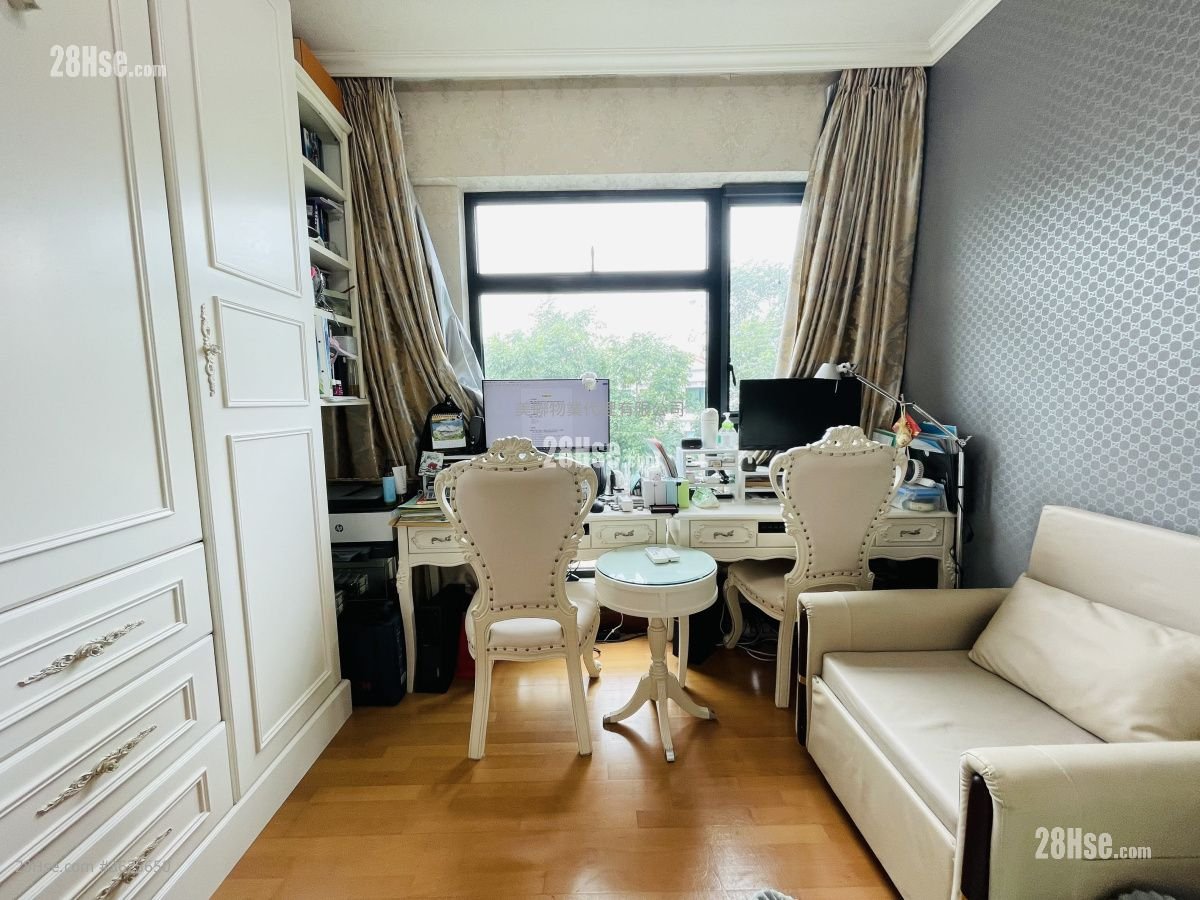 Constellation Cove Sell 3 Bedrooms , 3 Bathrooms 1,089 ft² Constellation Cove Sell 3 Bedrooms , 3 Bathrooms 1,089 ft²