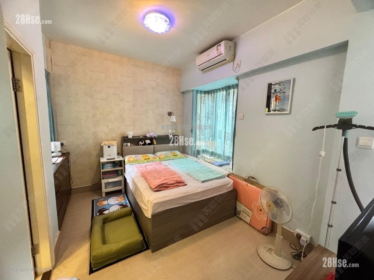 Savanna Garden Sell 3 Bedrooms 924 ft² Savanna Garden Sell 3 Bedrooms 924 ft²